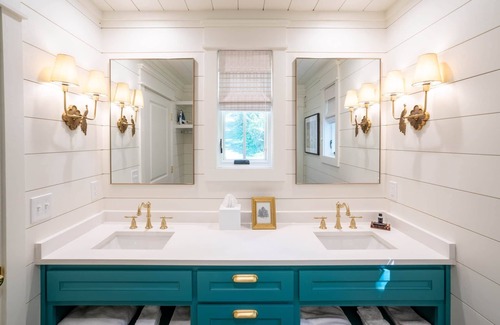 Dillard Otro | Cottages at Julep Farms