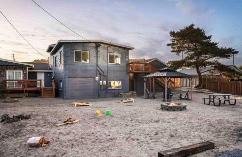 Rockaway Beach Casa | Cottages at Rockaway Beach Suite #3