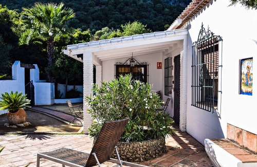 Montecorto Cabaña | Casas Rurales Los Algarrobales- El Rancho