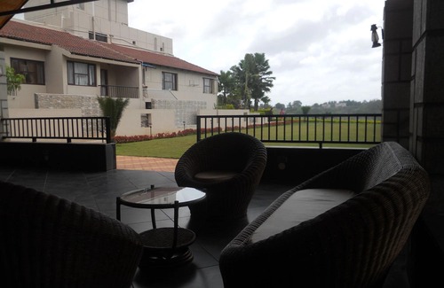 Hubli Hotel | Cotton County Club and Resort