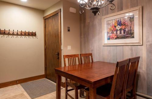 Elkhorn Casa | Cottonwood Condo 1422