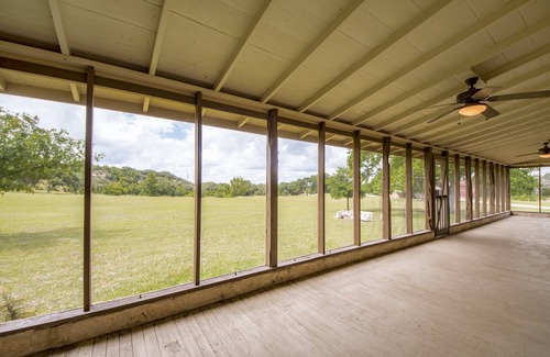 Pipe Creek Casa | Cottonwood Lodge en Rancho Madrono