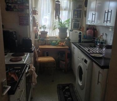 London Borough of Bromley Apartamento | Couch bed