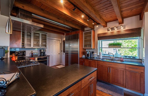 Eastgate Casa | Cabinesque con una hermosa vista