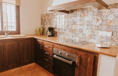 La Puebla de los Infantes Casa | Country House 'Casa Rural Leal' with Private Pool, Wi-Fi and Air Conditioning