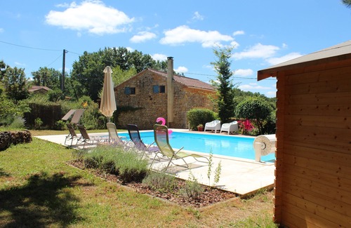 Blanquefort-sur-Briolance Casa | Casa de campo con piscina privada