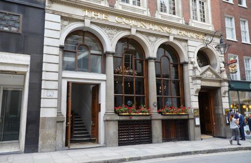 Cornhill Hotel | Counting House