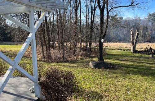 Saugerties Casa | Country Cottage with beautiful views