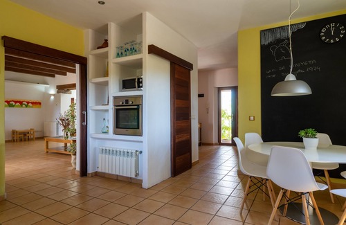 Sant Llorenc de Balafia Villa | Villa de estilo ibicenco con piscina privada. Licencia ET0743E