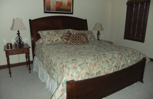 Bradfordsville Otro | Country Farm Home, Viajes el Bourbon Trail, y Sitio Histórico