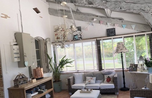 Monflanquin Otro | Country Farmhouse set in Prune orchards