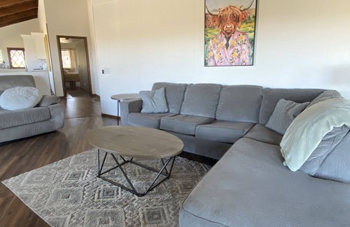 Leona Valley Otro | Country Feel with Stunning Views