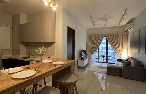Central District Apartamento | Country Garden By Antlerzone