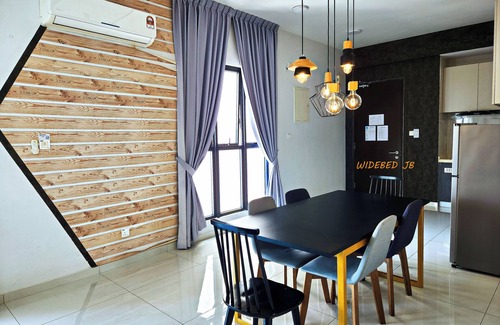 Central District Apartamento | Country Garden Danga Bay by Widebed JB