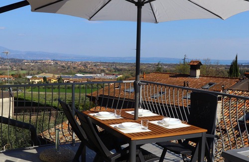 Polpenazze del Garda Casa | CASA DE CAMPO IL BROLO apartamentos