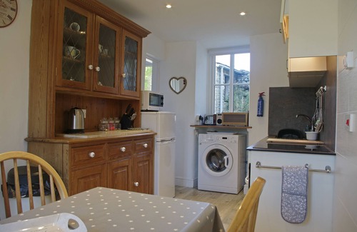 Askrigg Cabaña | Country Hideaways | School House | Askrigg