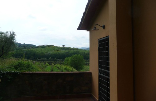 Serravalle Pistoiese Casa | casa de campo oratorio con jardín privado