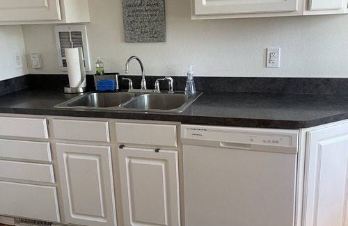 Nine Mile Falls Casa | Country Home (minutes from state park trails)