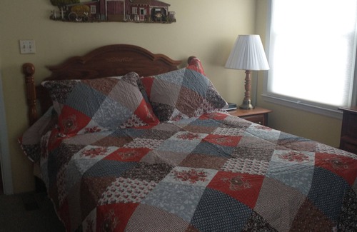 Fleming Otro | Country home on horse farm. Only 4 miles from Beaver Stadium.