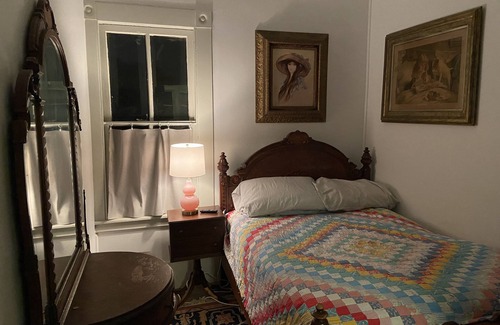 La Grange Otro | Country Home on the Colorado River; Round Top, MS 150, tubing, canoeing, fishing