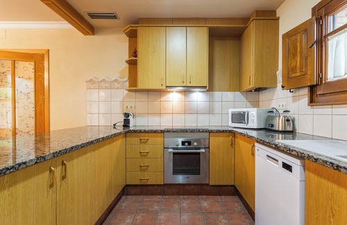 Fogars de la Selva Casa | Casa rural 'Mas Vila 1' con vistas a la montaña, Wi-Fi y aire acondicionado