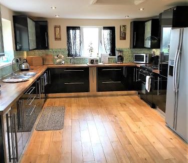 Swindon Casa | Country House Ashdene