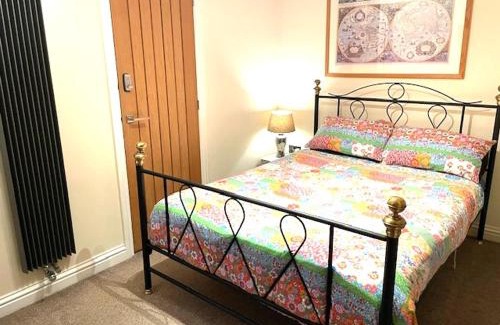 Swindon Casa | Country House Ashdene