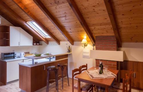 Cilipi Casa | Country House Bakicevo - Two Bedroom Apartment with Terrace