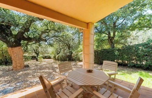 Alajar Casa | Casa rural 'Casa El Chopo' con piscina compartida