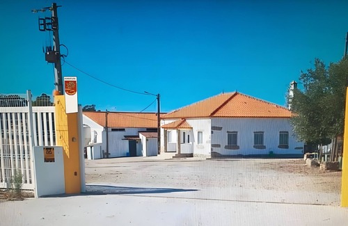 Idanha-a-Nova Apartamento | Country House Das Oliveiras with Private Terrace, Shared Garden and Air Conditioning