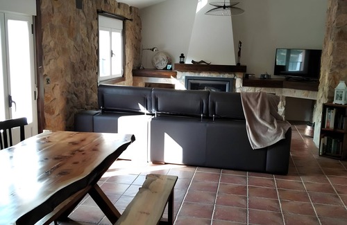 Las Nogueras Casa | Country House 'El Berral' with Mountain View and Balcony