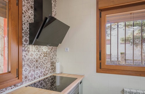 Triollo Casa | Casa rural 'El Corcal' con vistas a la montaña, terraza privada y Wi-Fi