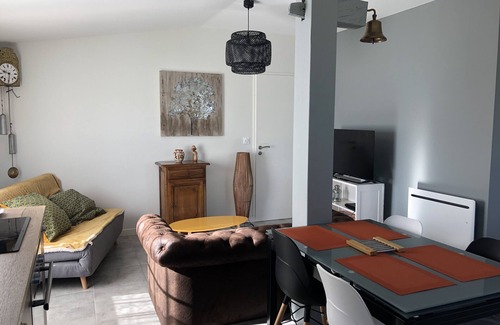 Estang Casa | Country house, enclosed garden.