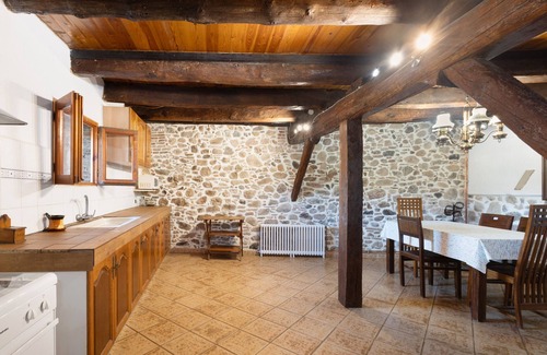 Caldes de Montbui Casa | Casa rural 'Can Llevorer' con vistas a la montaña, piscina privada y terraza privada