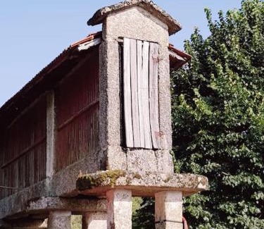 Guilhofrei Casa | Country House - Hippie Garden