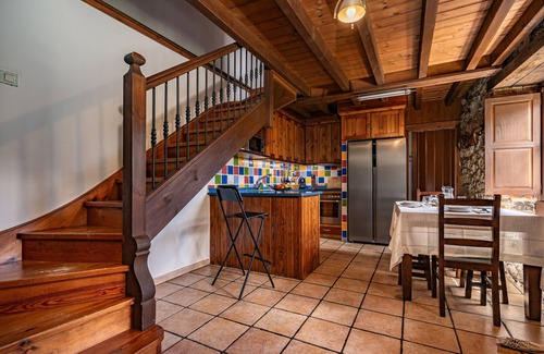 Cangas de Onís Casa | Casa rural 'La Campanona' con vistas a la montaña, terraza privada y Wi-Fi