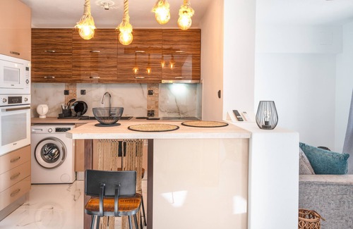Vissa Villa | Casa rural 'Mont' Rock Villas 1' con vistas al mar, Wi-Fi y aire acondicionado