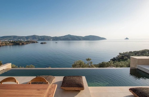 Troezen Villa | Casa de campo 'Myporos' con vistas al mar, Wi-Fi y aire acondicionado
