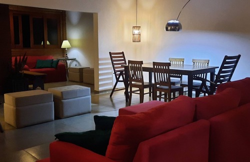 Campinas Cabaña | Country house with waterfall and natural pool