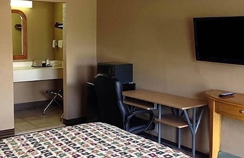 Vivian Hotel | Country Inn Motel Vivian