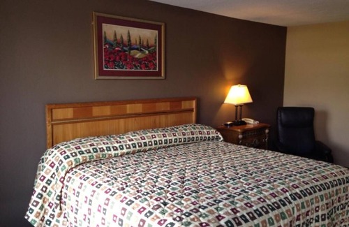Vivian Hotel | Country Inn Motel Vivian