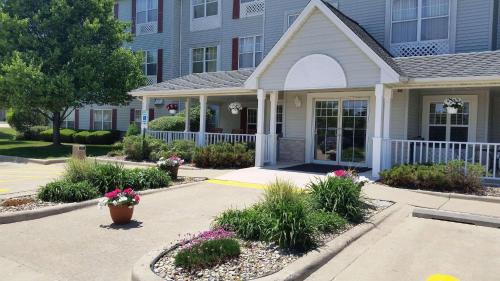 Bloomington Hotel | Country Inn & Suites by Radisson, Bloomington-Normal West, IL