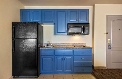 Red Wing Hotel | Country Inn & Suites by Radisson, Red Wing, MN
