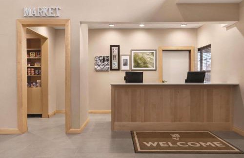 Beavercreek Hotel | Country Inn & Suites by Radisson, Fairborn South, OH