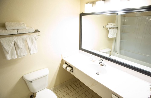 Mechanicsburg Hotel | Country Inn & Suites by Radisson, Harrisburg West Mechanicsburg