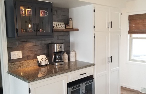 Plainwell Casa | Country lake get away from sunrise to sunset