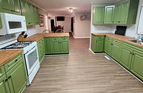 Coffey County Casa | Country living with ample space less than 5 minutes from Burlington