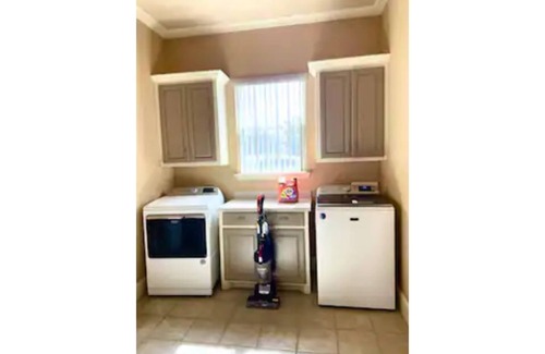 Gober Casa | Country Side Spacious ranch home