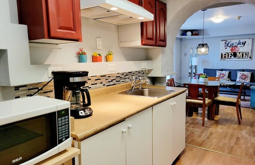 Langley Casa | BUNGALOW COUNTRY WOODS - Caminata a la bodega + Berry Farm + Ruta de senderismo - Fort Langley