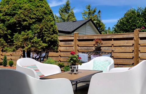 Langley Casa | BUNGALOW COUNTRY WOODS - Caminata a la bodega + Berry Farm + Ruta de senderismo - Fort Langley